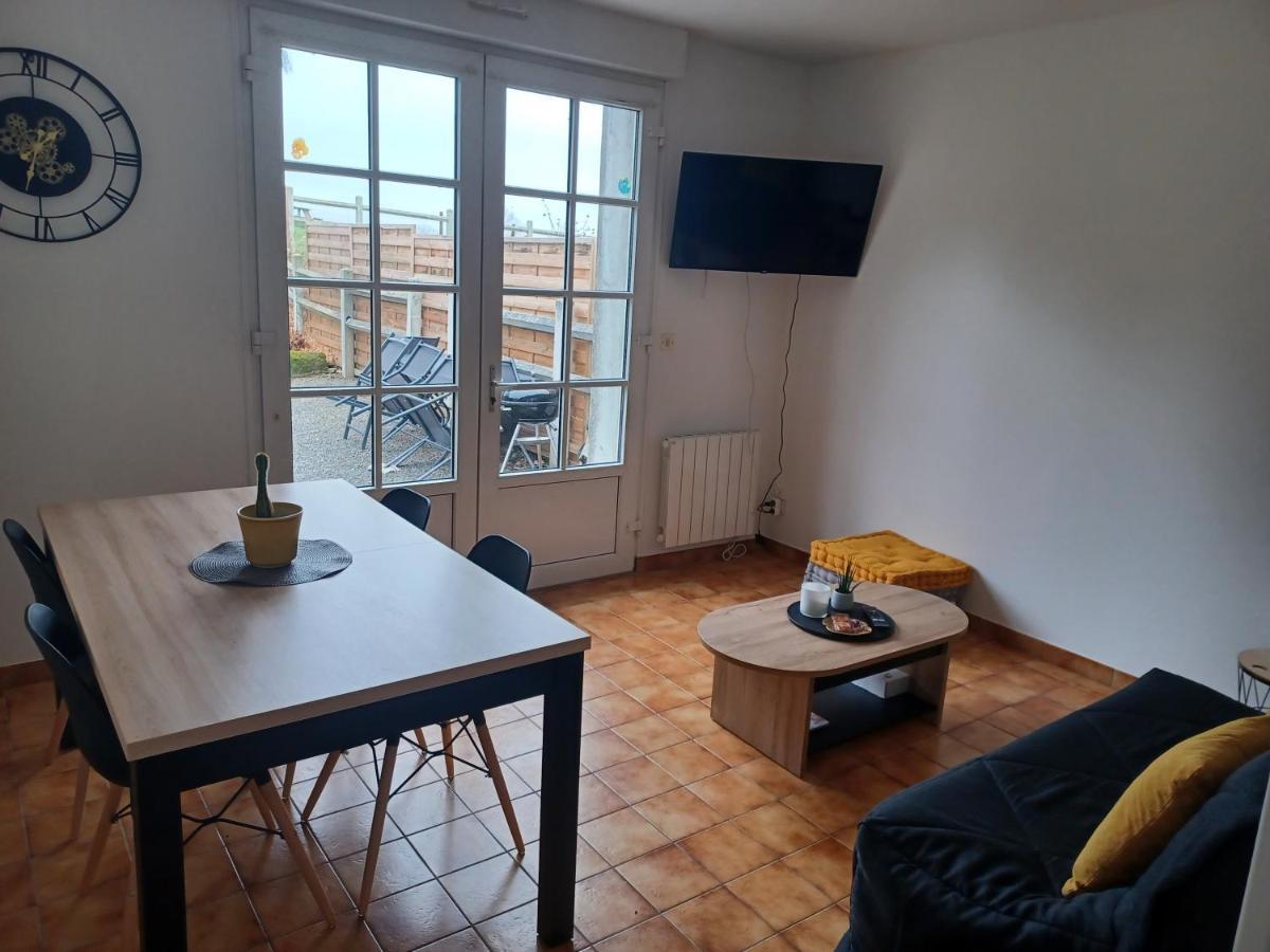 Maison Chaleureuse Avec Terrasse Et Vue Baie Avranches
